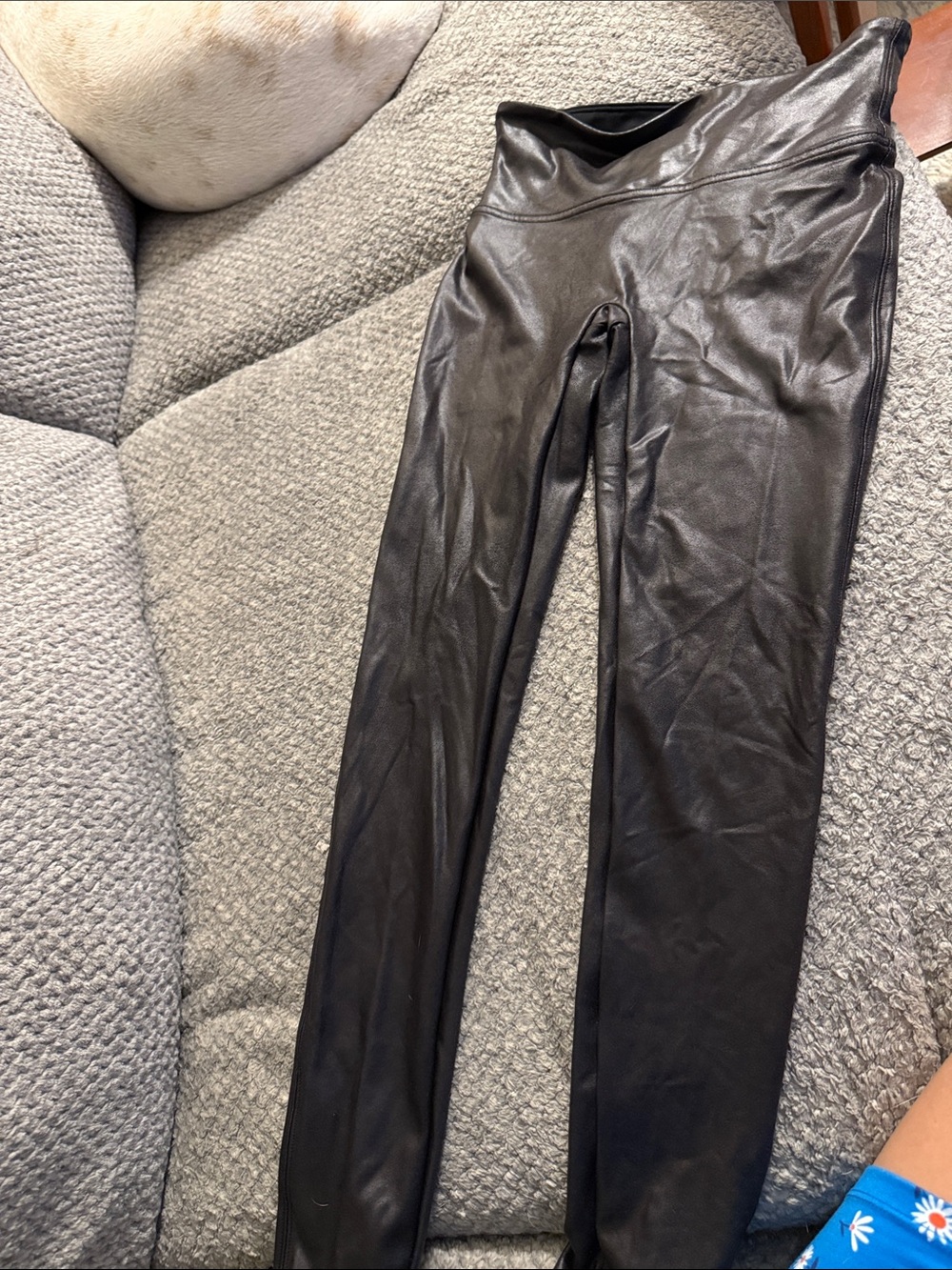 SPANX Black High-Rise Shaping Leggings with Red Tag - Picture 1 of 2